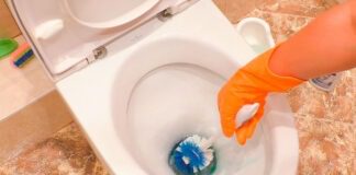 Експерти розповіли, який підручний засіб зберігає свіжість в унітазі  