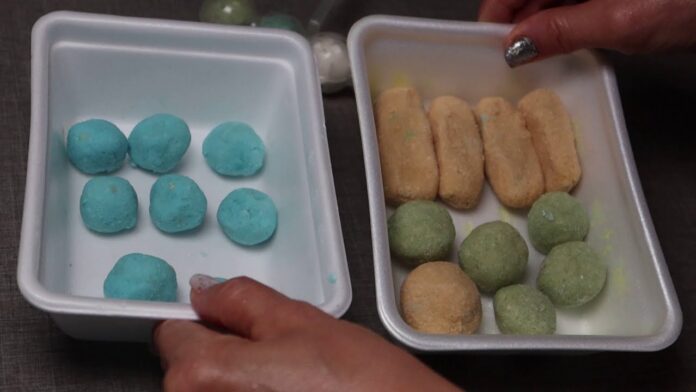 Поради експерта: як зробити кульки для унітаза самостійно і заощадити Поради експерта: як зробити кульки для унітаза самостійно і заощадити