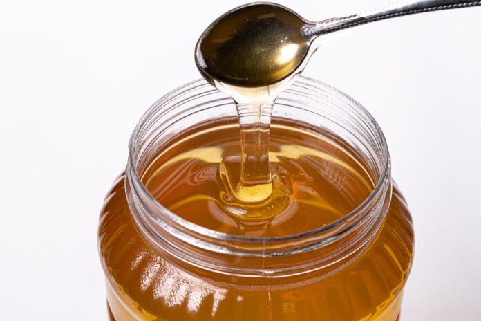 Як перевірити мед на натуральність