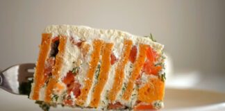 Вертикальний солоний торт 