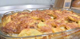 Смачна картопля з фаршем до вечері
