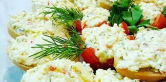 Кулінари розповіли, як приготувати смачну сирну намазку на хліб  