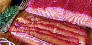 Рецепт солоної червоної риби з буряком