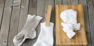 Господині розповіли, як повернути білим речам білосніжний колір