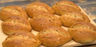 Як спекти мультизернові булочки: простий рецепт