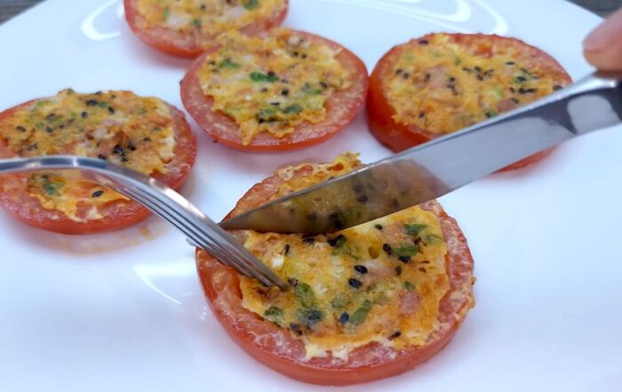 Апетитна страва з овочами та яйцями на сніданок для всієї родини – як швидко та просто приготувати