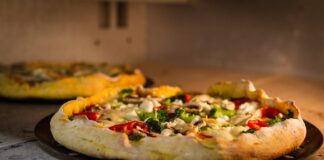 Рецепт української піци від шеф-кухаря: смакує неперевершено