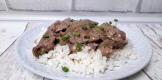 Кухарі пояснили, як швидко приготувати ніжну печінку