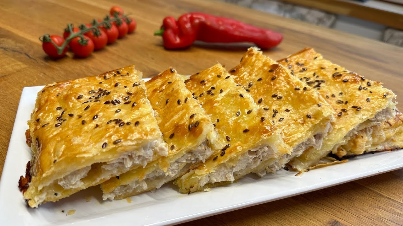 Так приготовлений солоний пиріг з куркою, це дуже смачно