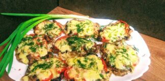 Кухар розповів, як приготувати м'ясо по-французьки у духовці