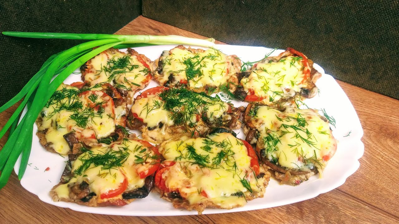 Кухар розповів, як приготувати м'ясо по-французьки у духовці