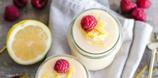 Рецепт домашнього смузі з вівсянки на сніданок 