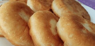 Кулінари поділились рецептом соковитих біляшів в домашніх умовах