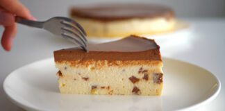 Двошарова сирна запіканка без борошна і манки