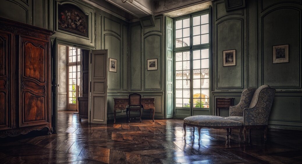 Додаю у воду ці 2 продукти з кухні і підлога сяє як алмаз: кращий домашній засіб для блискучого паркету 