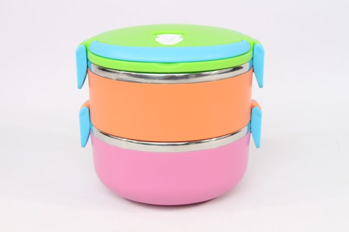 Експерти розповіли, чим правильно мити пластикові контейнери