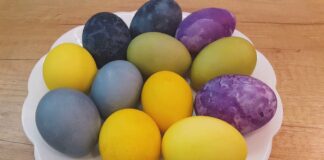 Фарбуємо яйця на Великдень правильно: поради спеціалістів