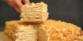 Кондитер розповів, як приготувати справжній Наполеон вдома