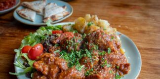 Секрети приготування кролика в духовці: перевірено кухарем