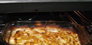 Кулінар розповів, як вдома приготувати запіканку з соусом бешамель