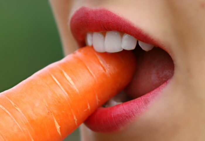 Експерти розповіли, як правильно підготувати грядку перед посівом моркви у відкритий ґрунт