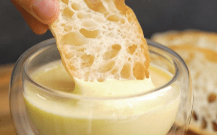 Як приготувати ідеальний сирний соус