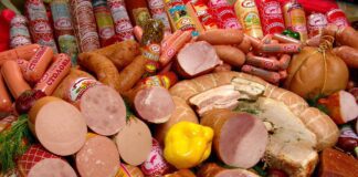 Як обрати сосиски в магазині