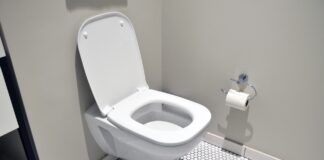 Експерти пояснили, чому не варто вночі відвідувати туалет