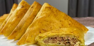 Рецепт-хвилинка пиріжків з фаршем: неймовірно просто і смачно