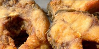 Шеф-кухар назвав унікальний метод смаження риби у воді