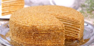 Авторський рецепт найніжнішого Медовика за лічені хвилини: перевірено кухарем