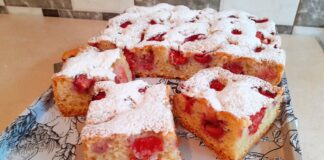 Кондитер поділився миттєвим рецептом полуничного пирога