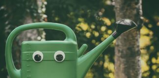 Як полагодити лійку без носика