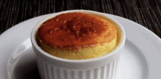 Рецепт гарбузового кексу в мікрохвильовці за 5 хвилин 