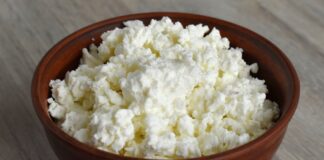 Як приготувати домашній кислий сир