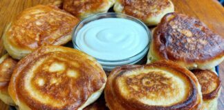 Кухар розповів, як зробити пишні оладки без дріжджів