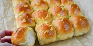 Кухар розповів, як приготувати пампушки по-полтавськи