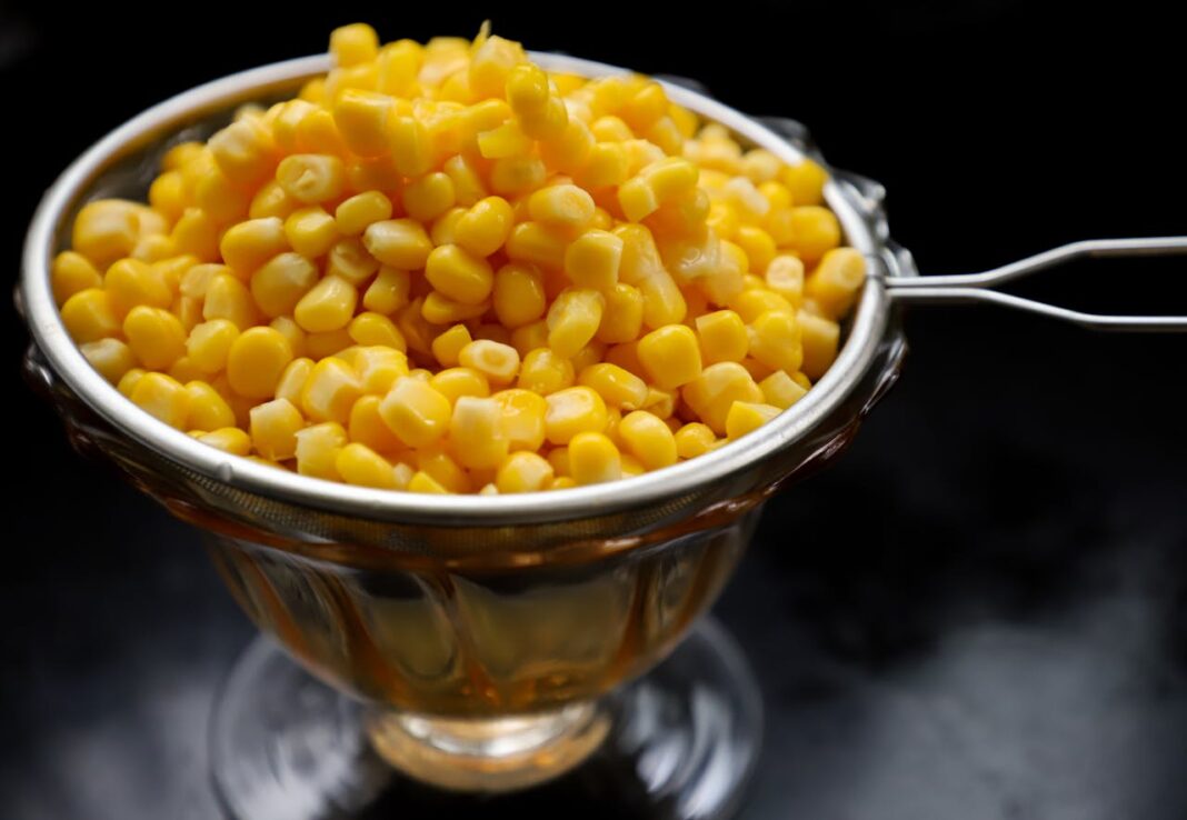 Експерти розповіли, як легко вибрати якісну консервовану кукурудзу