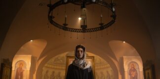 Старожили розповіли, що потрібно принести на цвинтар до Трійці