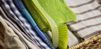 Як швидко та якісно відмити фасади у квартирі 