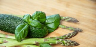 Городник назвав 3 поширені помилки при вирощуванні огірків