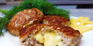 Готую за цим рецептом соковиті курячі котлетки з сиром