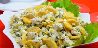 Кулінари поділилися новим рецептом повсякденного літнього салату