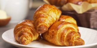 Секрет, як приготувати ідеальні круасани за 20 хвилин