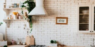 Цей простий засіб допоможе легко прибрати бруд і жирний наліт на кухні