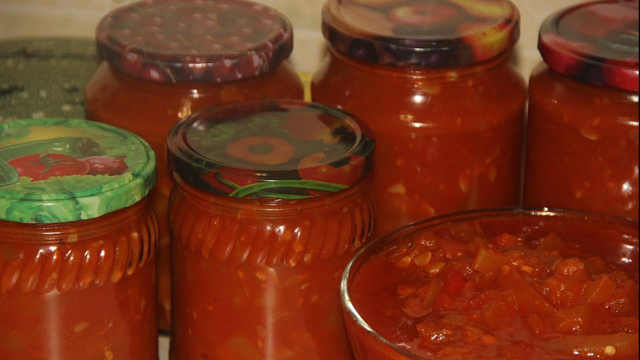 Кухар розповів, як з кабачків приготувати домашнє лечо