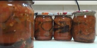 Кухар пояснив, як правильно приготувати баклажани у томатному соку