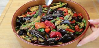 Кухар розповів, як за 5 хвилин зробити ситний салат з баклажанів