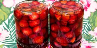 Кухар розповів, як зробити компот з полуниці без пастеризації