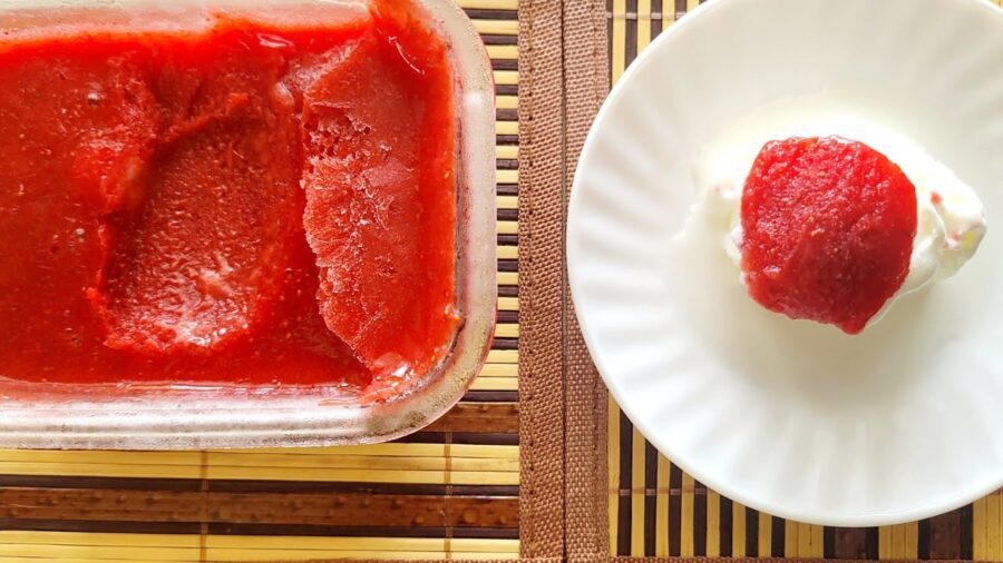 Шеф-кухар розповів, як правильно запасати полуницю при відключеннях світла